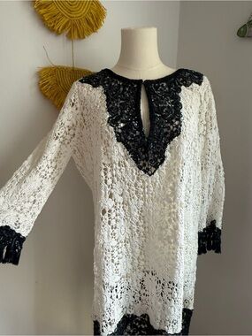 NWT Calypso St. Barth sequin / lace crotchet tunic